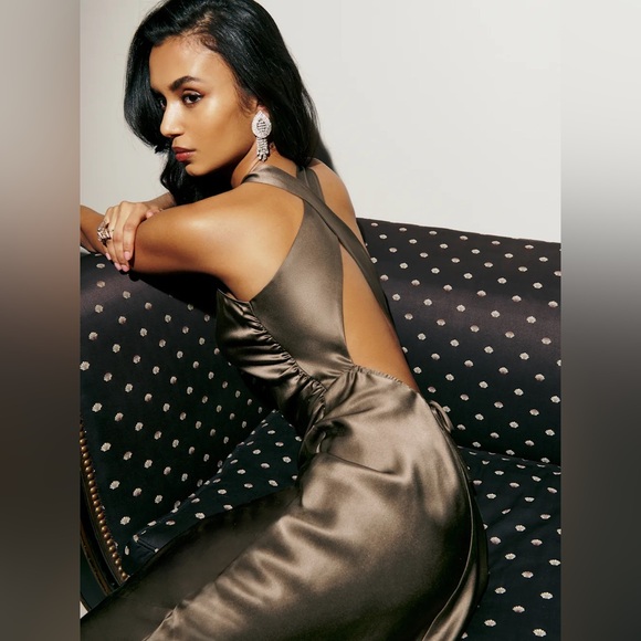 NEW Reformation Backless Satin Dress in Olive - Picture 4 of 13